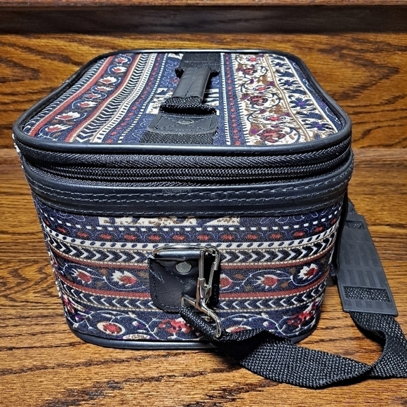 Travel Train Makeup Case Elephant Print NWOT - Picture 4 of 9